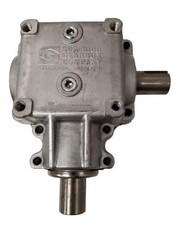 Superior Gearbox Company J0424 90 Degree Gear Box, 1