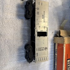 Lionel 6464-1 Western Pacific Boxcar - Silver picture