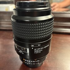 Nikon Nikkor AF 105mm f2.8 D Micro Lens picture