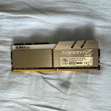 G.SKILL Trident Z RGB 8 GB (8GB) only one DDR4-3000 PC4-24000 288-Pin DIMM picture