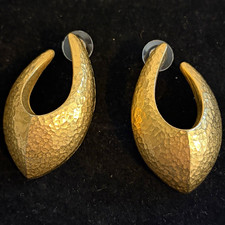 Vintage Givenchy Gold-Tone Hammered Teardrop Hoop Earrings Pierced  picture