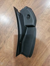 2016-2019 Genuine OEM Mercedes-Benz GLE RIGHT D-Pillar Cover 166-691-00-00 picture
