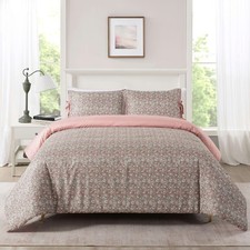 Mainstays Full/Queen Comforter Set, Reversible All-Season, 3-Piece, Green Floral picture