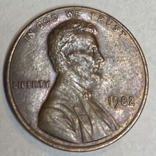 1982 Small Date Copper Penny 3.08 grams Toned with Visible Steps picture
