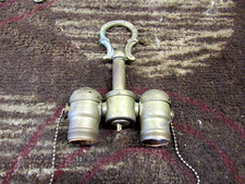 VINTAGE LAMP PART DOUBLE LEVITON PULL CHAIN SOCKET250W 250V picture