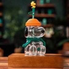 NEW ITEM Snoopy Peanuts 22oz Glass Cup with Straw Tumbler Preorder Ships picture