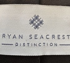 movie and TV studio wardrobe department RYAN SEACREST “red carpet” SCREEN-USED picture