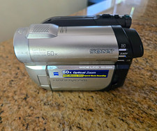 Sony Handycam DCR-DVD650 60x/2000x Zoom DVD-RW Memory Stick Silver/Black picture