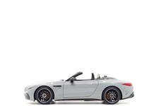 iScale 1:18 Mercedes-Benz SL63 AMG 4MATIC+ (R232) in Alpine Grey picture