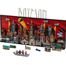 NEW Batman: The Animated 76271 PCS 4210  Series Gotham City Building Bricks set picture