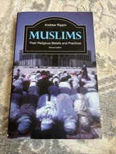 Muslims: Their Religious Beliefs and Practices (2nd Ed) by Rippin PB Very Good picture