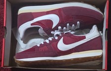 Nike Challenger OG Gym Red/White/Team Red Low Top Mesh Sneakers Deadstock picture