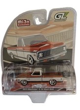 Greenlight MiJo 1972 Chevrolet C-10 Short Bed Custom Orange And White 1/64 picture