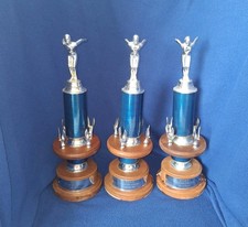 Vintage 1967 Die Cast Metal Trophy Lot Swimmers Complete DIY / Project picture