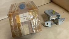 NOS OEM FORD FRONT DOOR UPPER HINGE F1TZ-7822800-A 91 92 EXPLORER MAZDA NAVAJO picture