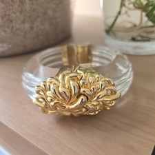 VINTAGE INNA CYTRINE PARIS CLEAR LUCITE  GOLD TONE HINGED BANGLE BRACELET  picture
