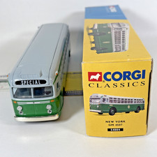 CORGI CLASSICS Diecast BUS NEW YORK GM 4507  1/50 MODEL # 54004 w/ Box & COA picture