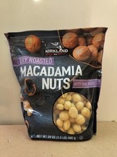 Kirkland Signature Dry Roasted Macadamia Nuts/1.5lbs/RichButteryFlavor 3/27 26z picture