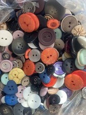 ASSORTED RANDOM VINTAGE Sewing Button Mix Lots of 300, USA SHIPPER picture