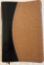 NASB, Thinline Bible, Leathersoft, Black/Tan, Red Letter Edition Zondervan Publ picture