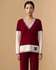 Chanel CC Logo Burgundy Cashmere Knit V-Neck Sweater Jumper Sweatshirt Pullover picture