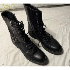 G by GUESS Women Black Combat Boots Lace Up Side Zip Lug Sole Cap Toe Size 8.5M picture