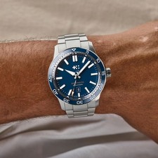 CHRISTOPHER WARD TRIDENT C60 SWISS MD AUTO SAPPHIRE BLUE DIAL CERAMIC BEZEL 44MM picture