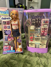 2005 My Scene Mall Maniacs Claire’s Barbie Doll & Playset Factory Sealed NRFB picture