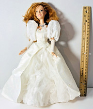 Disney Store 2007 Giselle Wedding Gown Doll from Enchanted picture