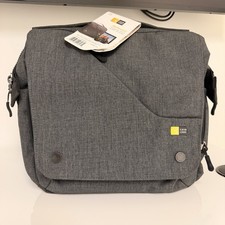 New Case Logic Reflexion Cross-Body Messenger Bag for DSLR Camera + iPad picture