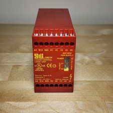 STI 44510-0390 SR07P Safety Relay 24VAC/DC Two-Hand Control Logic Unit picture