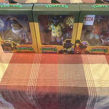 NECA Nickelodeon TMNT Vacation Figurines Set Of 3 Figures NIB Mikey, Leo & Raph picture