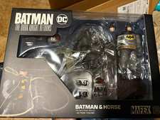 Medicom Toy MAFEX Batman & Horse Dark Knight Returns Set Alt Hands Head picture