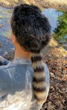 Davey Crockett Coonskin Cap Fake Tail Raccoon Coon Daniel Boone Hat Realistic  picture