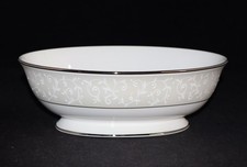 LENOX OPAL INNOCENCE OVAL VEGETABLE BOWL picture
