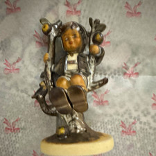 Goebel M.I. Hummel Apple Tree Boy Herbst Porcelain Figurine 1985 Hand Painted picture