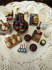 1:12 Dollhouse Miniature Accessories Lot Hand Painted Wood/Metal/Fabric vintage picture