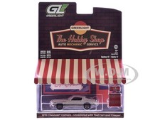 1970 CHEVROLET CAMARO UNRESTORED W/TOOL CART & CREEPER 1/64 GREENLIGHT 97170 C picture
