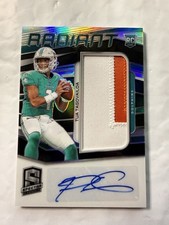 2020 Panini Spectra - Radiant Rookie Patch Signatures Tua Tagovailoa /35 picture
