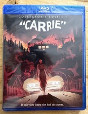 CARRIE (Blu-Ray, 1976, 2-Disc Collector's Edition) Sissy Spacek & John Travolta picture