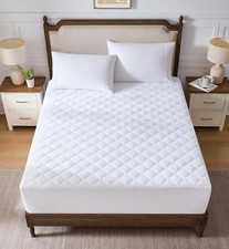 Waterproof Quilted Diamond Pattern Queen Size Soft Breathable Cooling Mattress picture