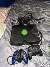 Microsoft Original Xbox Home Console Black w/ 2 Wired Controllers PERFECT WORKIN picture