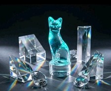 Elegant Mid-Century Style Lead Crystal Sitting Cat Figurine - Made in Japan -... picture