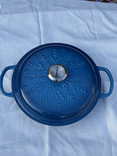 Le Creuset Noël Collection Signature Snowflake Christmas Braiser Marseille picture