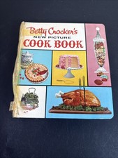 Vtg 1961 Betty Crocker’s New Picture Cook Book In Binder  1st Ed. 1st Printing picture