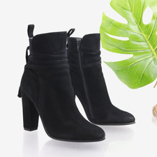 Steve Madden Womens Glorria Boots Size 7 Black Suede Booties Tassel Block Heel picture