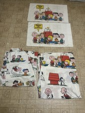 Vintage 1971 Peanuts Snoopy Charlie Brown 2 Pillow Case/Full Bed Sheet /fitted picture