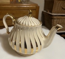 Sadler England Gold & Ivory Swirl  Vintage 2-cup Mini Teapot 1940s picture