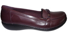 CLARKS ULTIMATE COMFORT ASHLAND BALLOT WOMENS SLIPON BURGUNDY SHOES ARCH SUP~11W picture