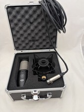 AKG P220 Large Diaphragm Condenser Microphone Kit w/ Case Shockmount XLR Cable picture